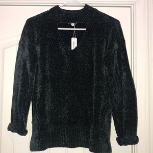 NEW WITH TAGS chenille Charming Charlie sweater